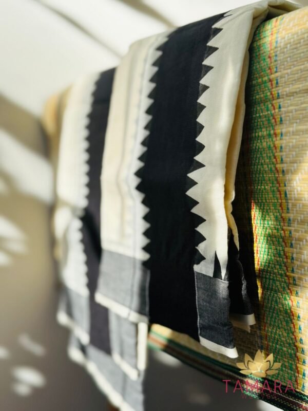 Tamara Kerala Set Mundu – Black Kara with Temple Borders - Image 4