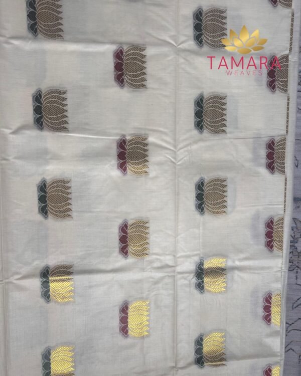 Budget Tamara Saree - Lotus motifs all over saree - Image 3