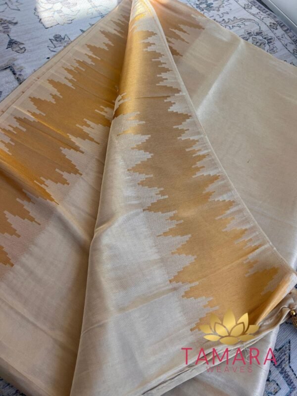 Tamara Minnal (Lightning) Saree - inspired by Parvathy Thiruvothu - Image 5