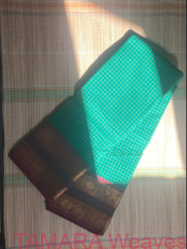 Forest green With Maroon Kanchi Cotton Saree - with checks all over the body - Image 2