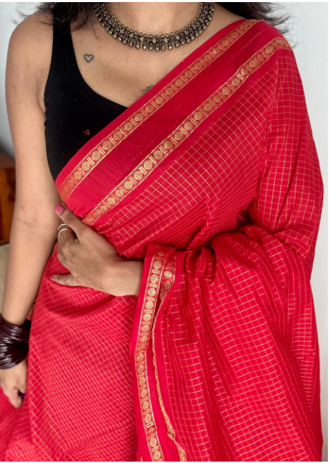 Tamara Vintage checks - stunning saree with Rudraksha zari gap border - Image 13