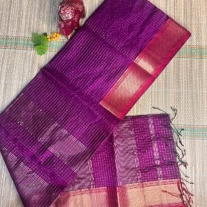 Majenta with red border Maheshwari Silk Cotton Saree - Pure handloom - zari checks all over the body