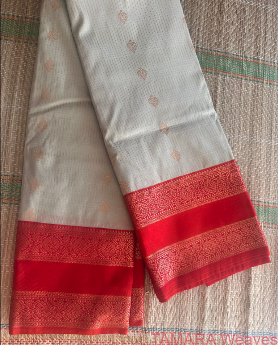 Semi kanchipuram silk saree - Light sage green with orange gap border - antique gold zari weaving, vairai osi lines all over - Image 3