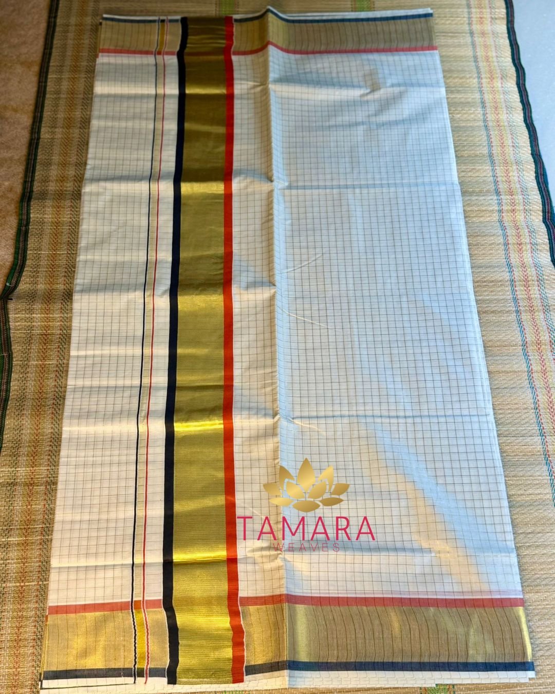 RBCHECK Kerala Kasavu Cotton Saree – Red & Black Kara with Gold Zari checks in Australia - Image 3