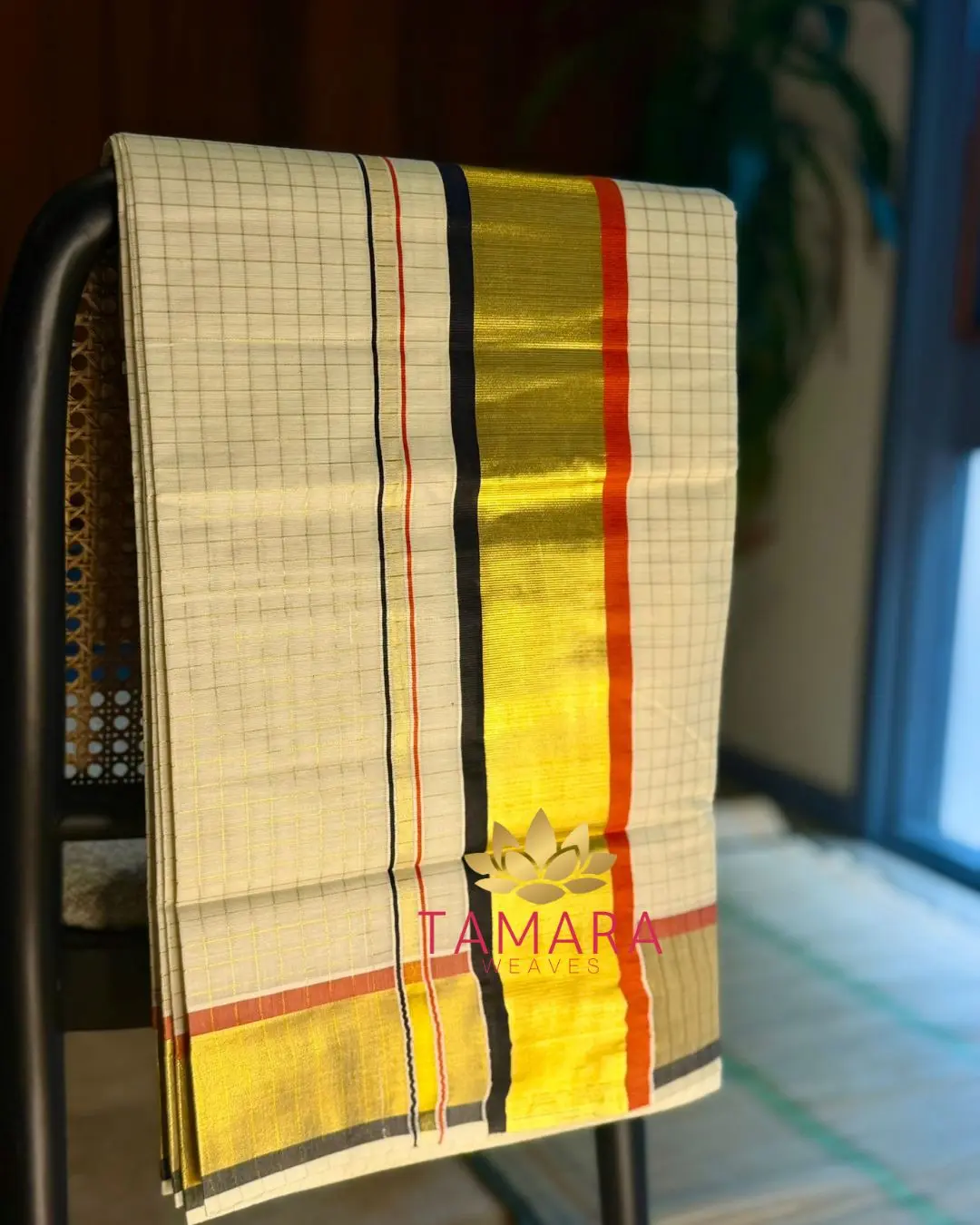 RBCHECK Kerala Kasavu Cotton Saree – Red & Black Kara with Gold Zari checks in Australia - Image 2