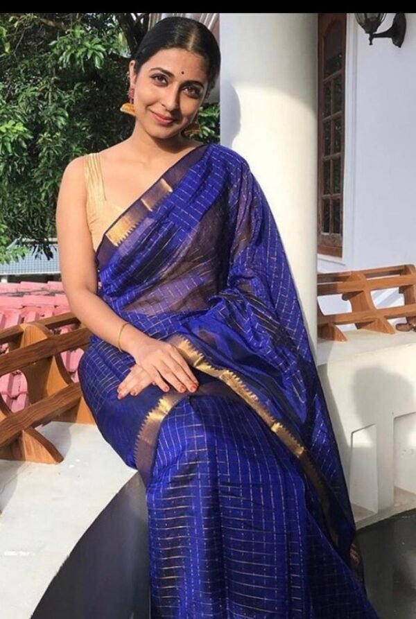 Tamara Weaves Mangalgiri Checks Zari Saree- Handloom - in Australia