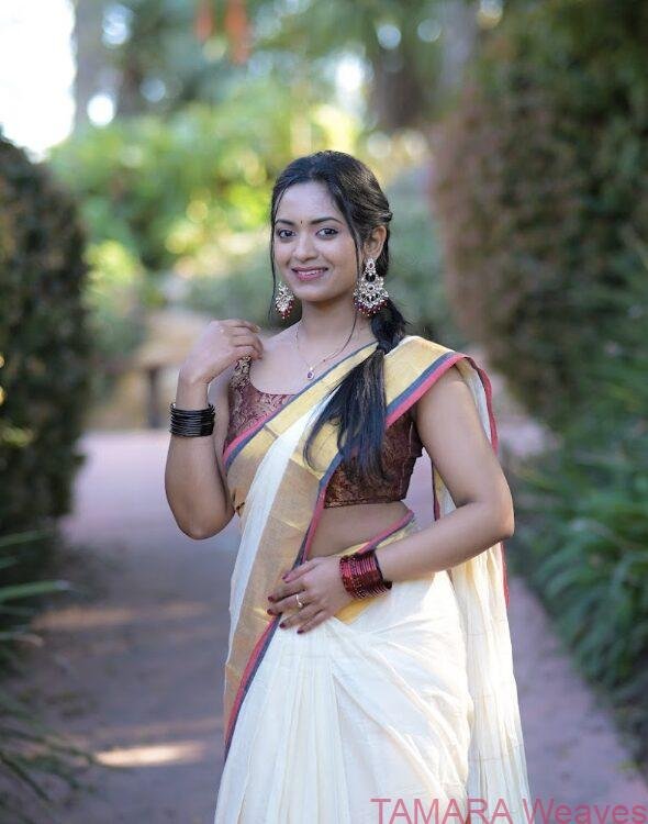 Double kara and kasavu mul cotton saree red and navy blue